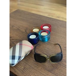 BURBERRY SUNGLASSES